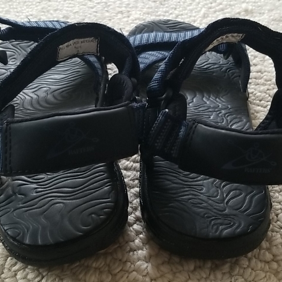 4 Rafters Sandals - Picture 2 of 6